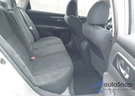 2015 Nissan Altima 2.5 from USA, damaged, VIN 1N4AL3AP8FN325067